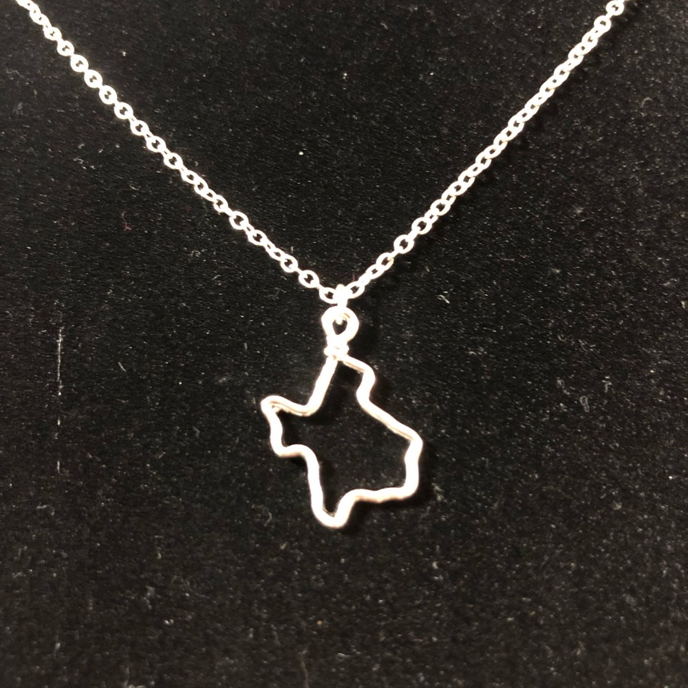 🌸🌹3 for $15 Jewelry🌷🌺